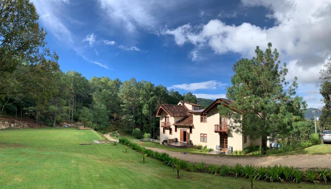 Cortijo La Casona & Bungalow Al Pie De La Montana San Cristóbal de Las Casas エクステリア 写真